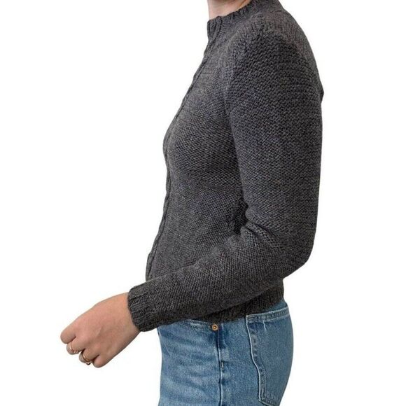 Vintage Womens Hand Knit Gray Cable Chunky 100% Wool Sweater Sz S - Picture 6 of 7